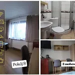 Ewa Zdrój Pensión 3*